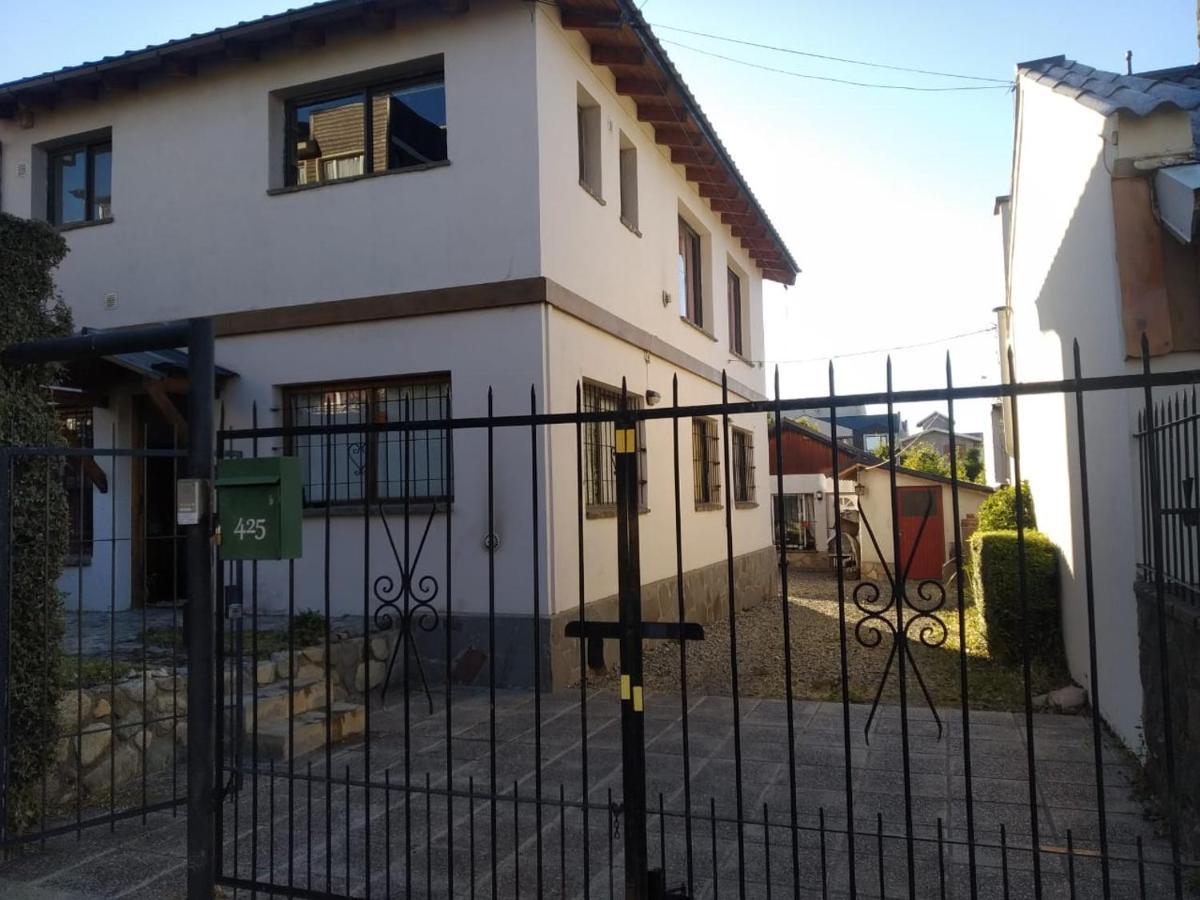 Casa Centro Bariloche Βίλα Εξωτερικό φωτογραφία